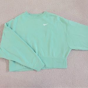 Nike Sweater